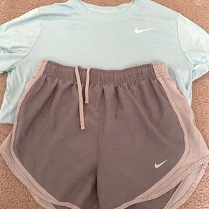 Nike Workout Set